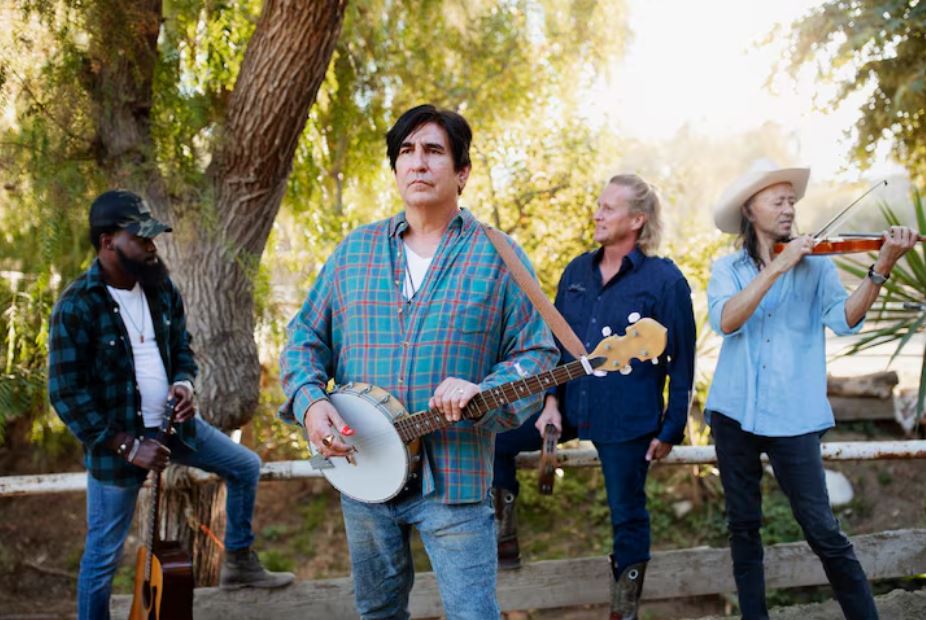 La música rural que conquista escenarios urbanos sin perder raíces